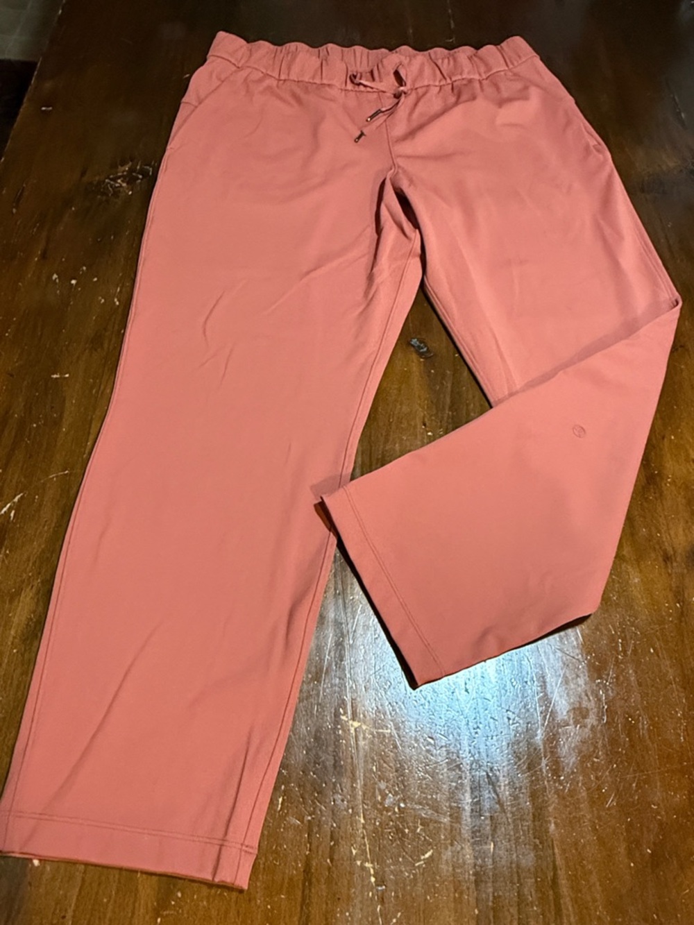 LULULEMON RUST HIGH WAISTED JOGGERS🖤
